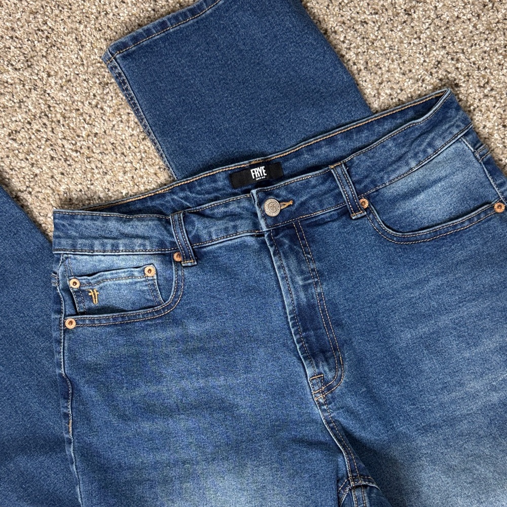 Frye Women's Blue Jeans 8/29